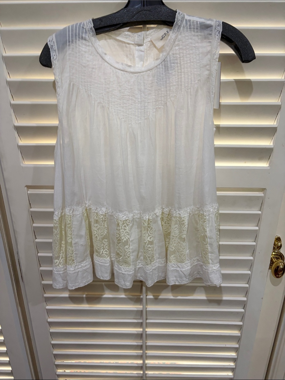 THE GREAT. White Lace-Trim Sleeveless Top.NWT Size 3